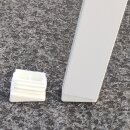 Weißer Rechteckiger Fußstopfen schräg...
